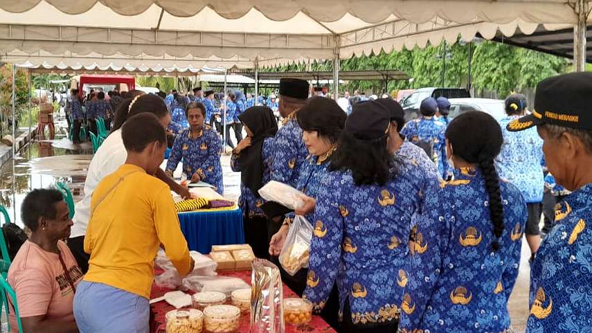 Dinas Perindagkop Merauke Bantu Pelaku UMKM OAP Pasarkan Produk