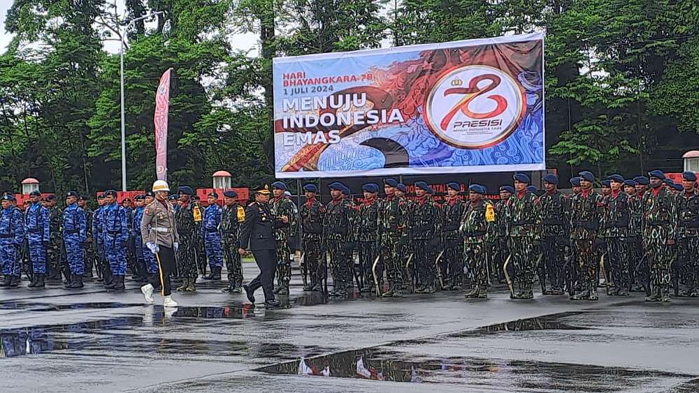 Upacara HUT Bhayangkara ke-78 di lapangan Mako Batalyon B Satbrimob Polda Papua, Jalan Agimuga mile 32, Senin (1/7/2024). Foto: Istimewa