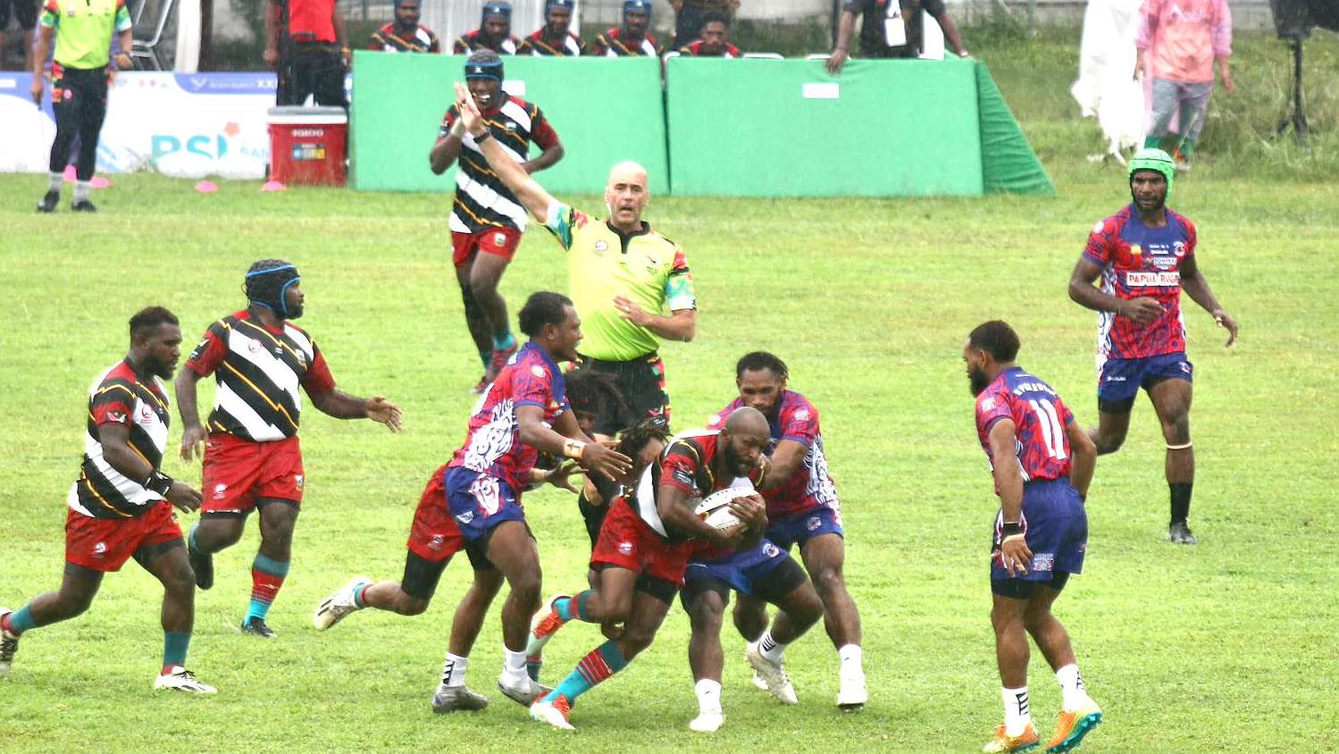 Pertandingan Rugby PON XXI Aceh-Sumut di Stadion Rugby Universitas Syahwala Darussalam, Banda Aceh, Provinsi Aceh, Selasa (17/9/2024). Foto: Istimewa