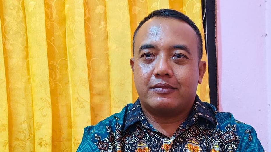 Sekretaris Komisi Penanggulangan AIDS (KPA) Merauke, Damario Sriyono saat diwawancarai. Foto: Josua/ Papua60detik