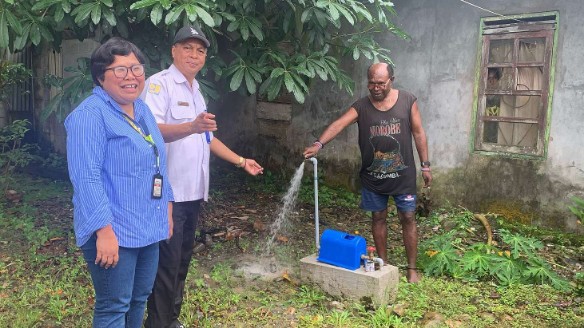 2790-rumah-di-mimika-kini-dialiri-air-bersih-mengalir-4-jam-sehari