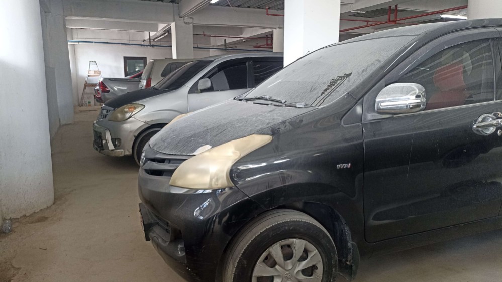 Mobil dinas yang ditarik BPKAD dari mantan pejabat. Foto: Eka/ Papua60detik