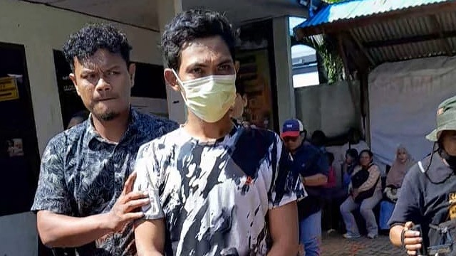 Hendra dibekuk Polisi Merauke setelah buron 1 tahun. Foto: Jamal/ Papua60detik