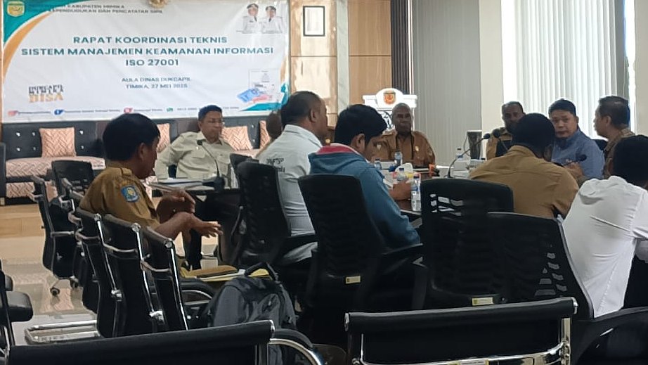 Disdukcapil Mimika gelar rapat Koordinasi ISO 27001, foto; Martha/Papua60detik
