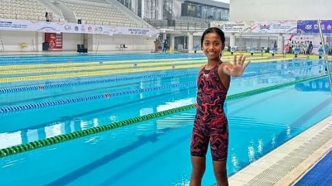 Nathania Zefanya Wohel (11), atlet muda berbakat kelahiran Kabupaten Asmat, berhasil mencetak prestasi membanggakan di pentas Nasional. Foto: Istimewa