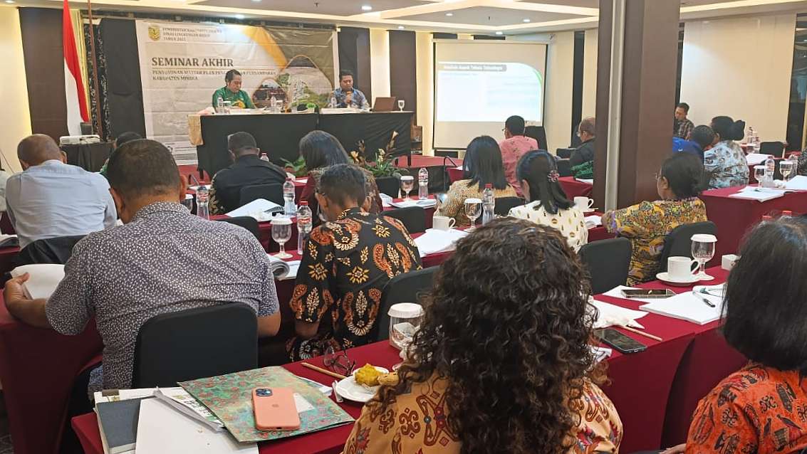 kegiatan seminar akhir penyusunan master plan pengelolaan persampahan DLH Mimika. Foto: Martha/ Papua60detik