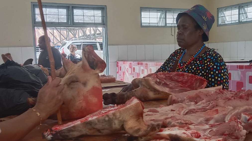 harga-daging-babi-di-timika-berangsur-turun