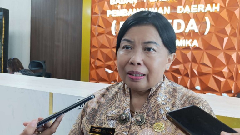 Kepala Badan Perencanaan dan Pembangunan (Bappeda) Mimika, Yohana Paliling, foto: Martha/ Papua60detik