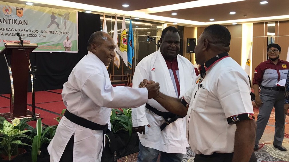 Pelantikan Pengkab FORKI Mimika dan KKI di Hotel Horison Diana Timika, Selasa (1/11/2022). Foto: Faris/ Papua60detik