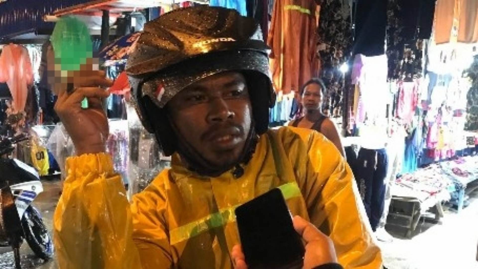 Roy Marten, seorang tukang ojek di Timika. Foto: Papua/ Papua60detik