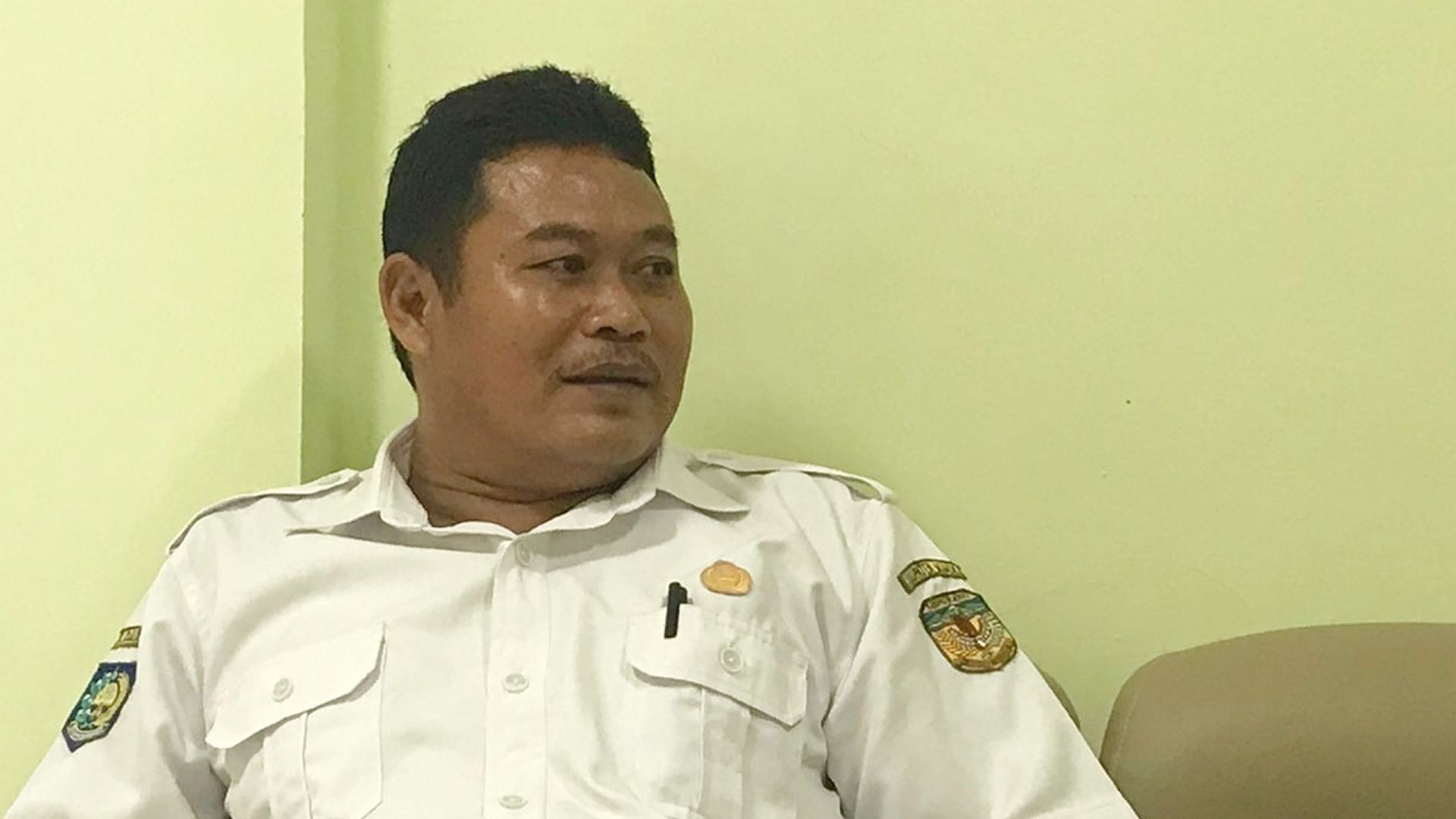 Sekertaris DLH, Michael A Lembang. Foto: Faris/Papua60detik