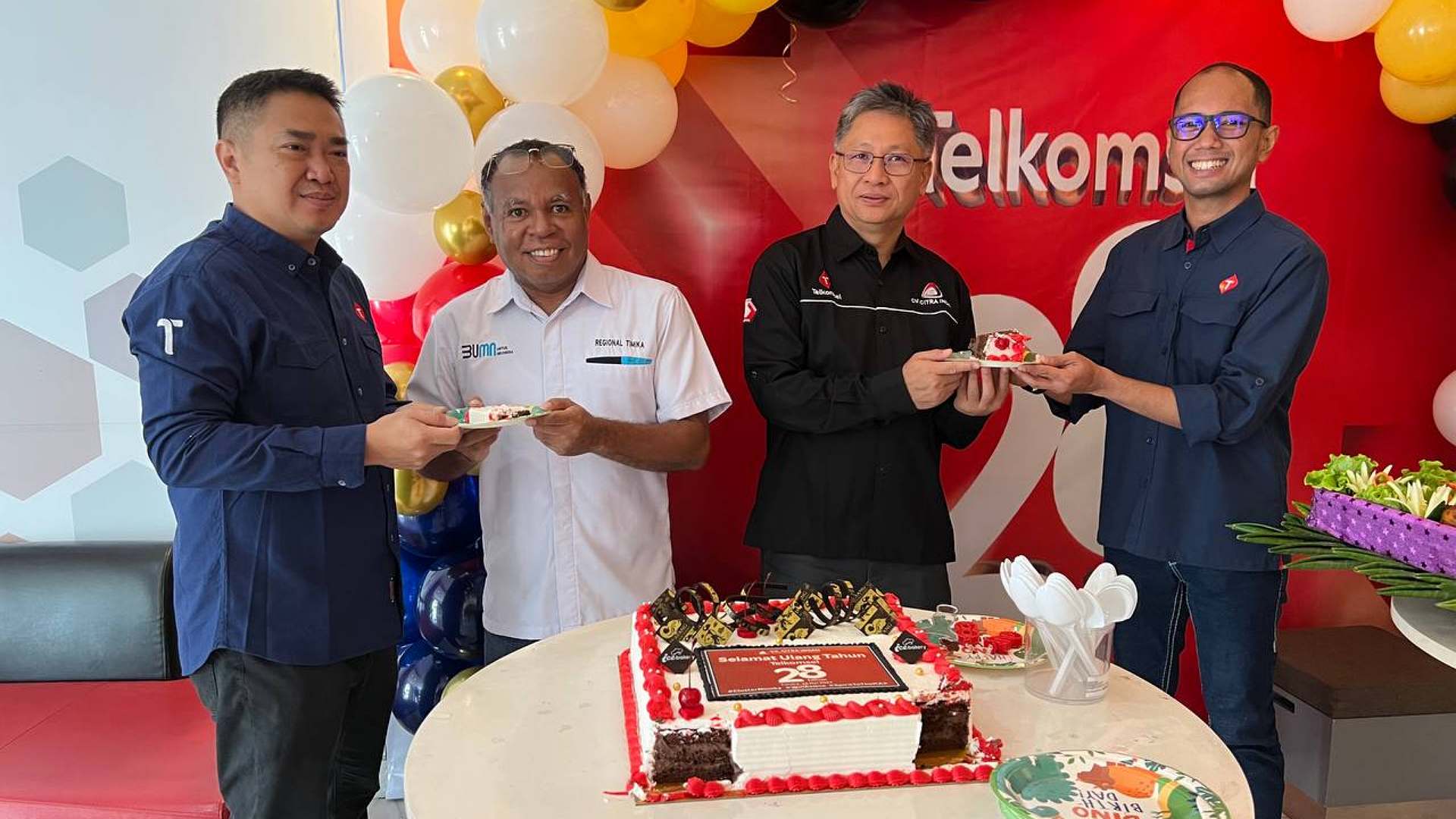 HUT Ke-28, Telkomsel Rayakan Bergabungnya IndiHome - Papua60Detik