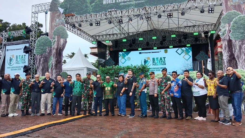 pameran-hari-lingkungan-hidup-sedunia-freeport-gaungkan-perangi-polusi-plastik